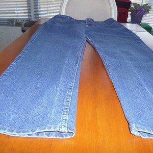 Womens Lee Riders Blue Jeans - Relaxed Fit - Straight Leg